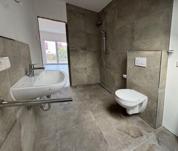 Moderne Neubau-2-Zimmer-Wohnung im Dachgeschoss - Foto 1