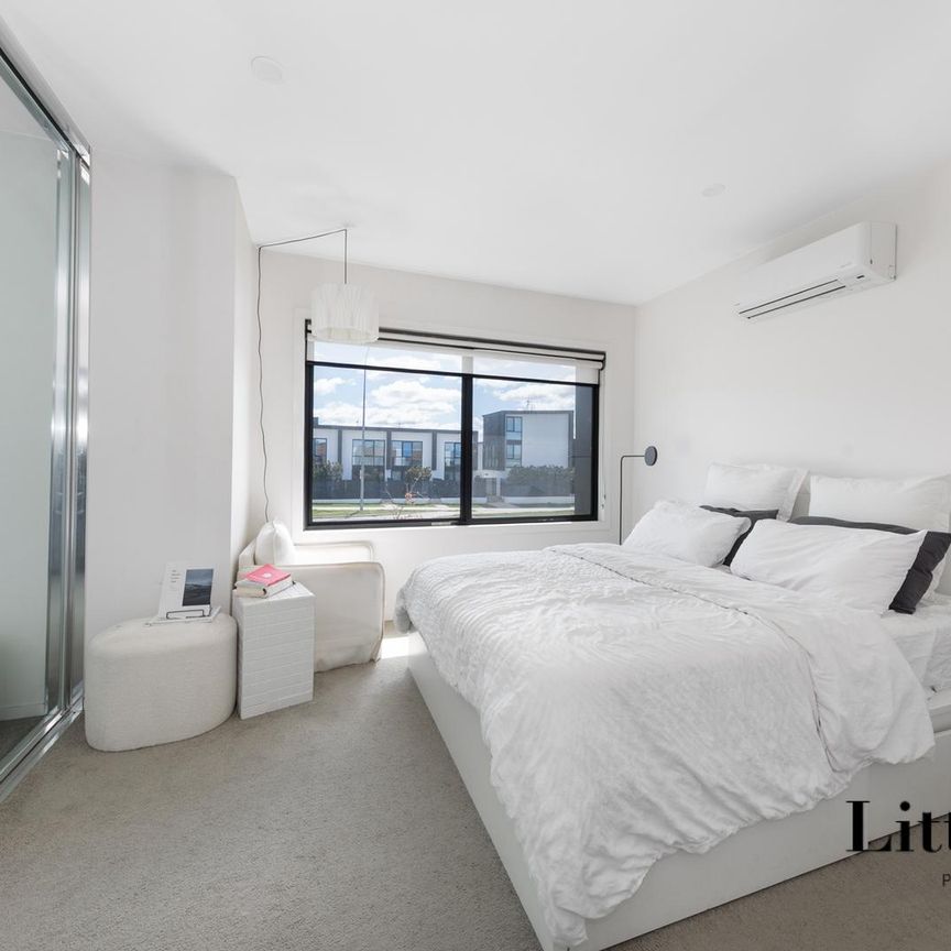 3/2 Telfer St, Coombs ACT 2611 - Townhouse For Rent | Domain - Photo 1