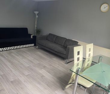 2 Bed Flat, Jasmine Gardens, HA2 - Photo 1