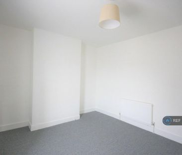 5 bedroom terraced house to rent - Photo 2