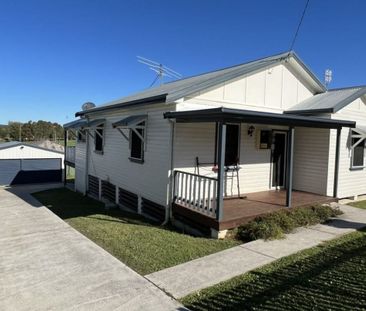 West Kempsey - Photo 1