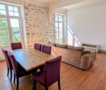 Location Appartement 3 pièces 83m² - Photo 2