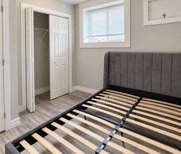 For Lease - 3186 WYANDOTTE Street Unit# 1, Windsor, Ontario - Photo 1