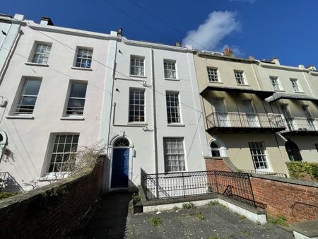 1 Bed Flat, Meridian Place, BS8 - Photo 3