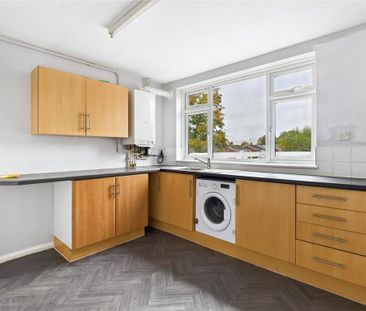 3 bedroom maisonette to rent - Photo 3