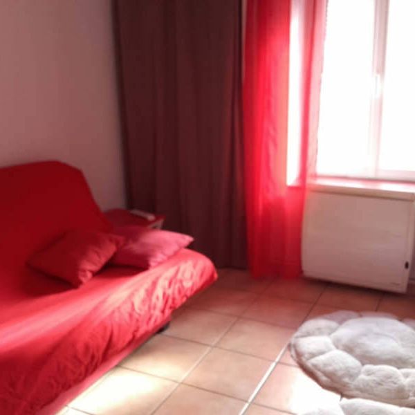 Location appartement 1 pièce 23.69 m² à Oyonnax (01100) ALENTOURS OYONNAX - Photo 1