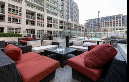 For Lease - 38 Grand Magazine Street Unit# PH31, Toronto, Ontario - Photo 4