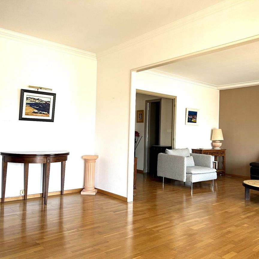 LOCATION RESIDENCE TRIANA - Photo 1