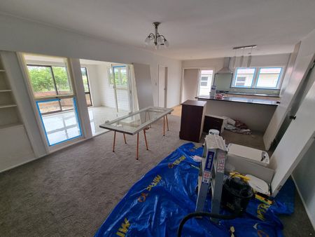 Large family home with plenty of space for the kids - Photo 3