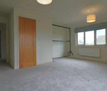 Essex, CM6, Gransmore Green, Felsted - Photo 2