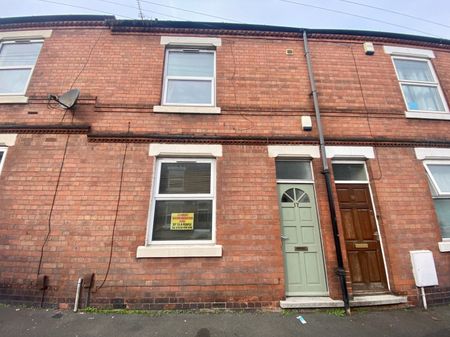 £139 pppw Watkin St, City Centre, Nottingham - Photo 2