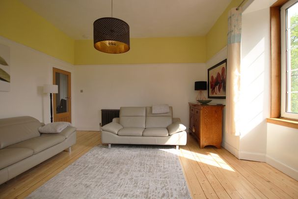 Crow Road, Glasgow - Photo 1