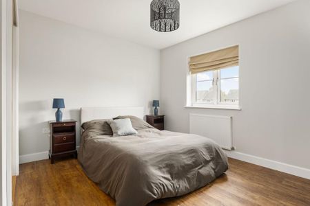 2 bedroom semi-detached house to rent - Photo 4