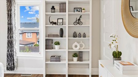 For Lease - 24 CATHARINE Street, Belleville, Ontario - Photo 3