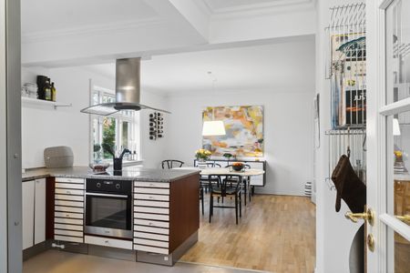 Charmerende 3-plans villa med stor have, Viby J - Photo 5