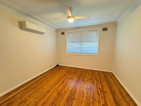 RENOVATED & READY TO MOVE IN! - Photo 4