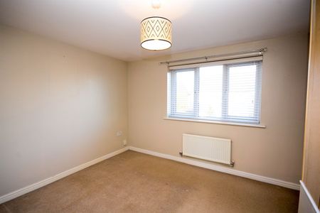 2 bed semi-detached house to rent in Montrose Crescent, Hebburn, NE31 - Photo 4