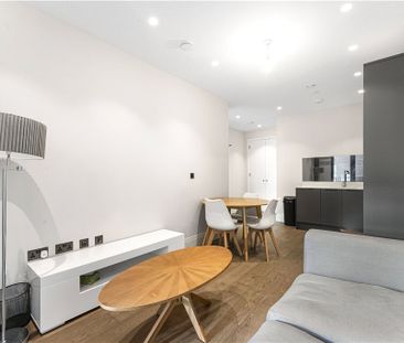 Selsdon Way, London, E14 9FH - Photo 2