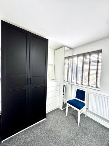 Old Ruislip Road, Northolt, UB5 6QQ - Photo 3