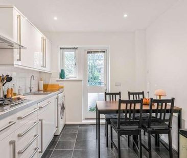 Canonbury Crescent, Islington, London, N1 - Photo 6