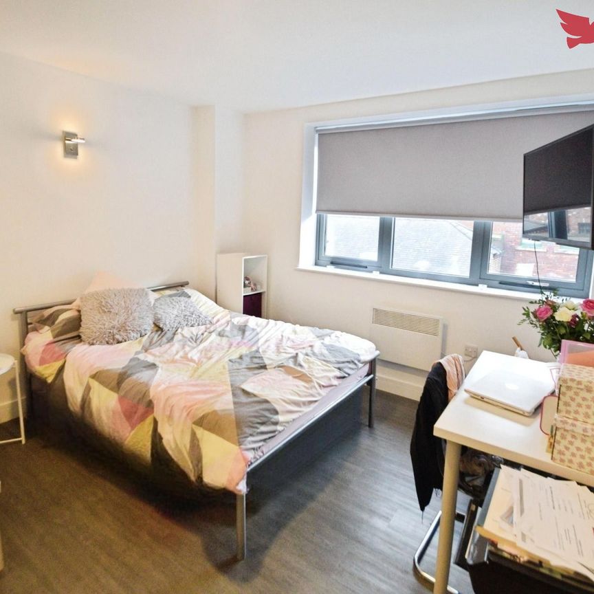 Studio to rent - Photo 2