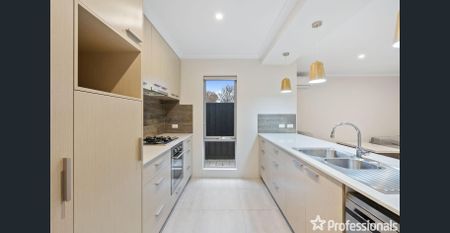 Modern 2-Bedroom Apartment - Photo 3