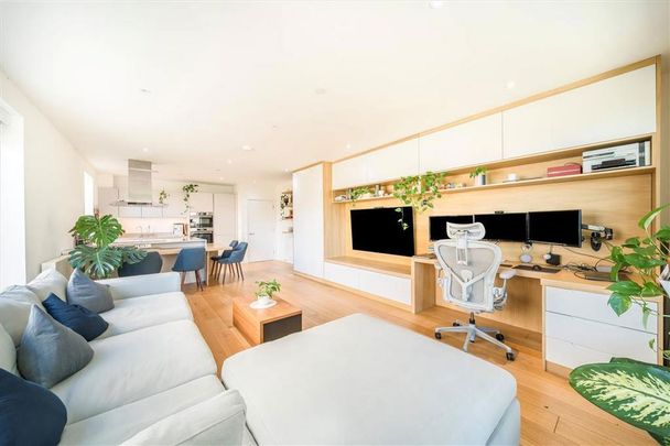 2 bedroom flat to rent - Photo 1