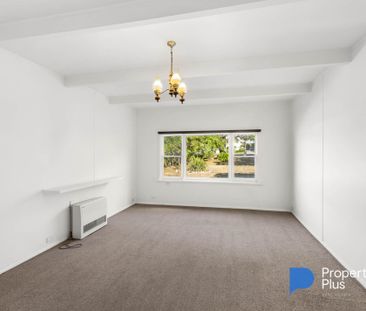 "Location & Convenience" - Photo 2