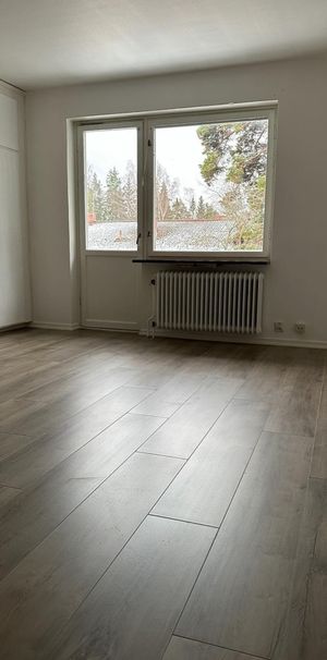 Hällvägen, Horndal - Photo 1