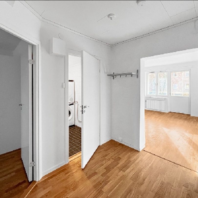 Skallbergsgatan, Västerås - Photo 1