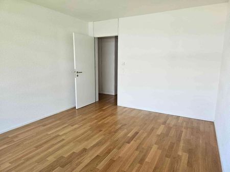 3.5 Zimmer, 100 m², 2. Stock - Photo 4