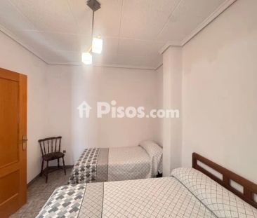 Casa adosada en alquiler en Calle Mare de Déu Dels Desemparats - Photo 2