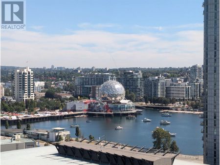 1902 131 REGIMENT SQUARE, Vancouver, British Columbia - Photo 4