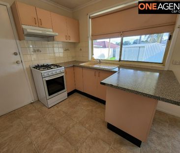 31 Crommelin Cresent - Photo 2