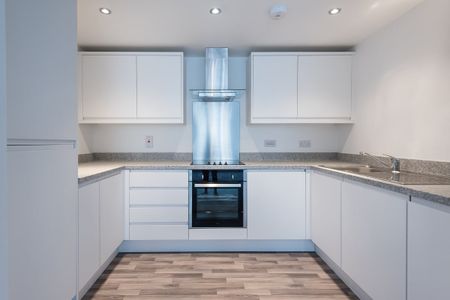 2 bedroom apartment to rent - Photo 4