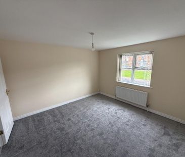 85 Carrigart Crescent, Lurgan, BT65 5EG - Photo 6