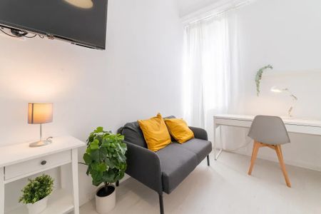 Carrer Conca, Valencia, Valencian Community 46008 - Photo 2