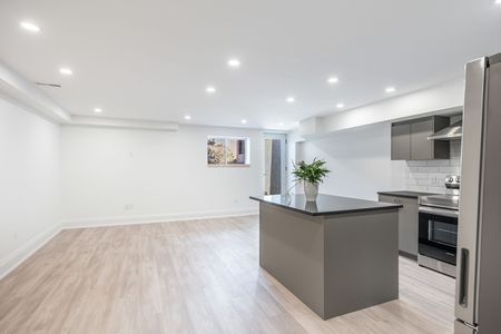 For Lease - 40 Sarah Ashbridge Avenue Unit# Lower, Toronto, Ontario - Photo 2