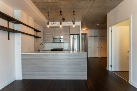 For Lease - 111 Bathurst Street Unit# 1515, Toronto, Ontario - Photo 4