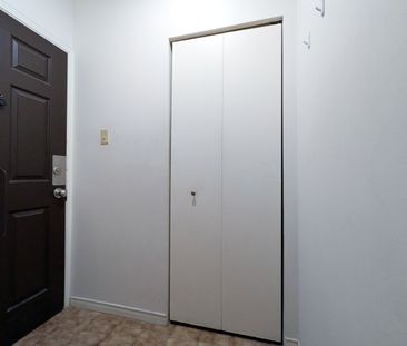 Rue Jeanne-Mance, H2X 2J8, Montréal - Photo 1