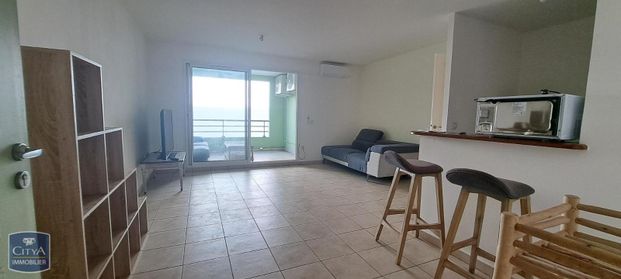 Location Appartement 2 pièces 49m² STE CLOTILDE 97490 - Photo 1