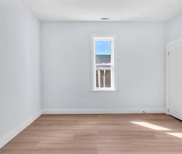 For Lease - 1088 Frances Street, London East, Ontario - Photo 4