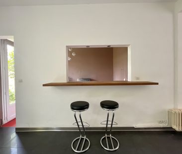 Location Appartement 1 pièce 60m² MONTPELLIER 34000 - Photo 2