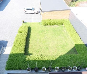 Dakappartement met 2 slaapkamers, groot terras en garage te huur in... - Photo 2