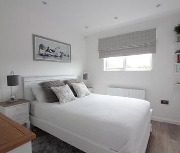 5 bedroom semi-detached house to rent - Photo 6