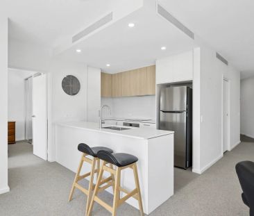 Lake views to enjoy all year round - Photo 6