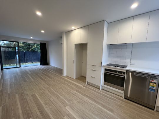 4/10a McLean Street, Linwood - Photo 1