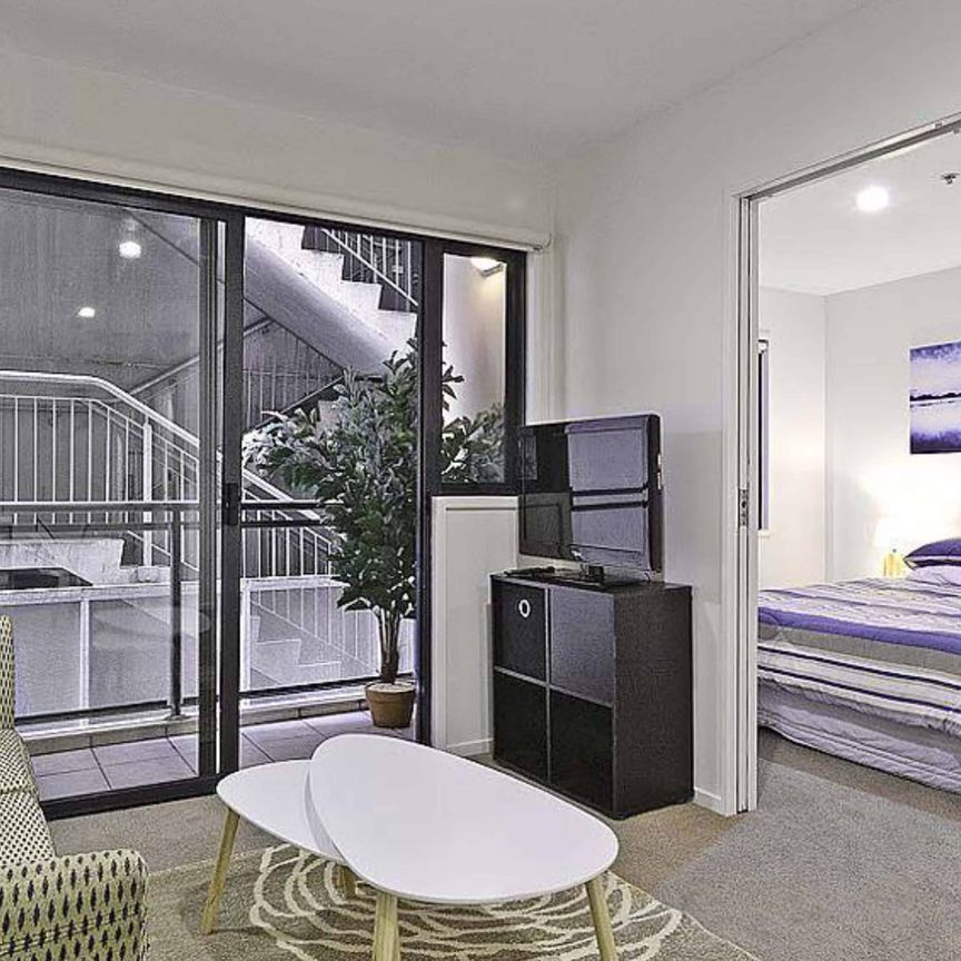 Move into Mount Street - Photo 1