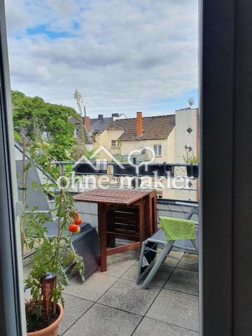 Frisch renovierte Maisonette-Wohnung in der Nähe vom Main und Baseler Platz - Photo 4