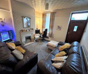 2 Bedroom Terraced To Let - Photo 2